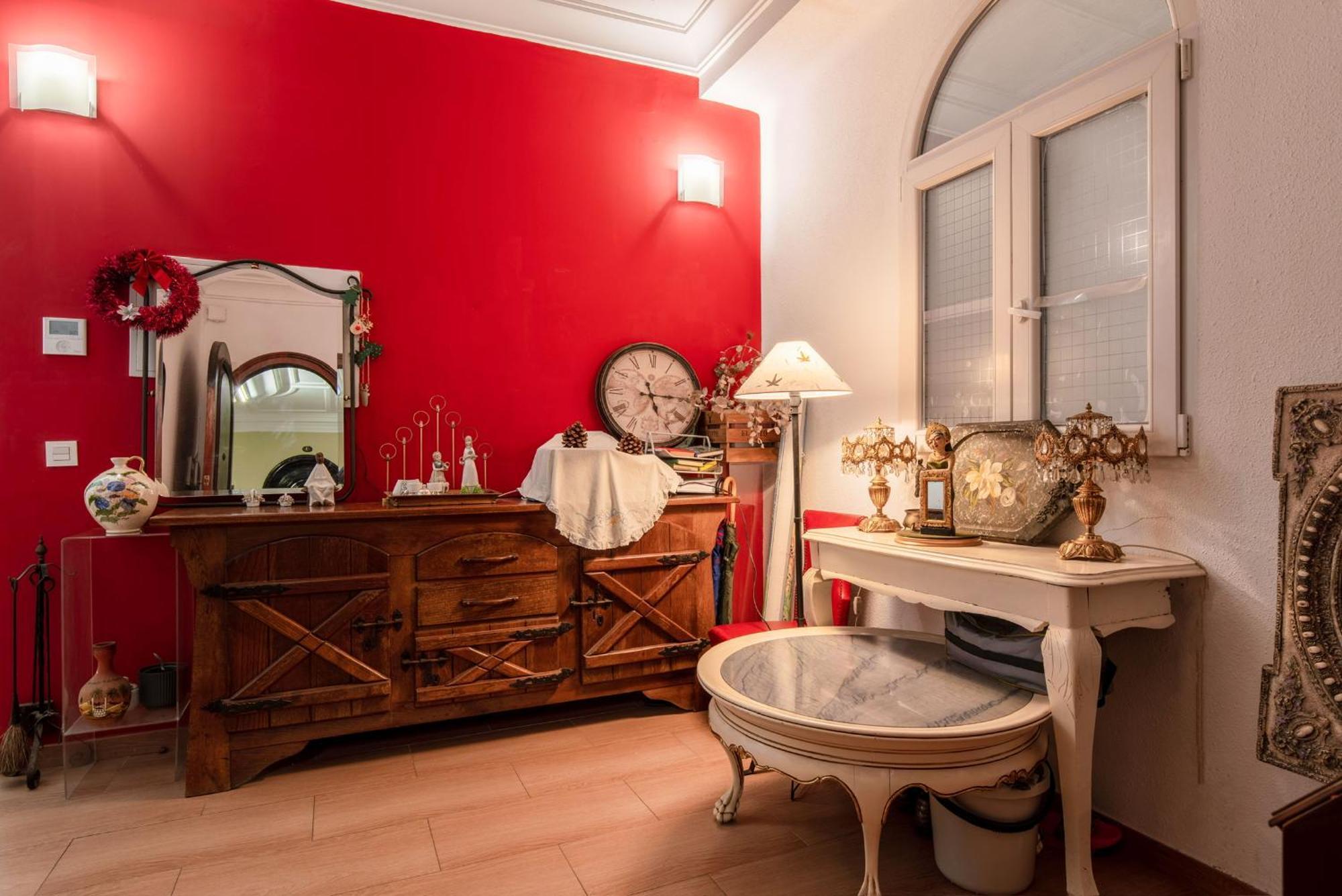 Mirador 5 Del Mercado - Con Bano Privado En El Centro De La Ciudad Vella Homestay *