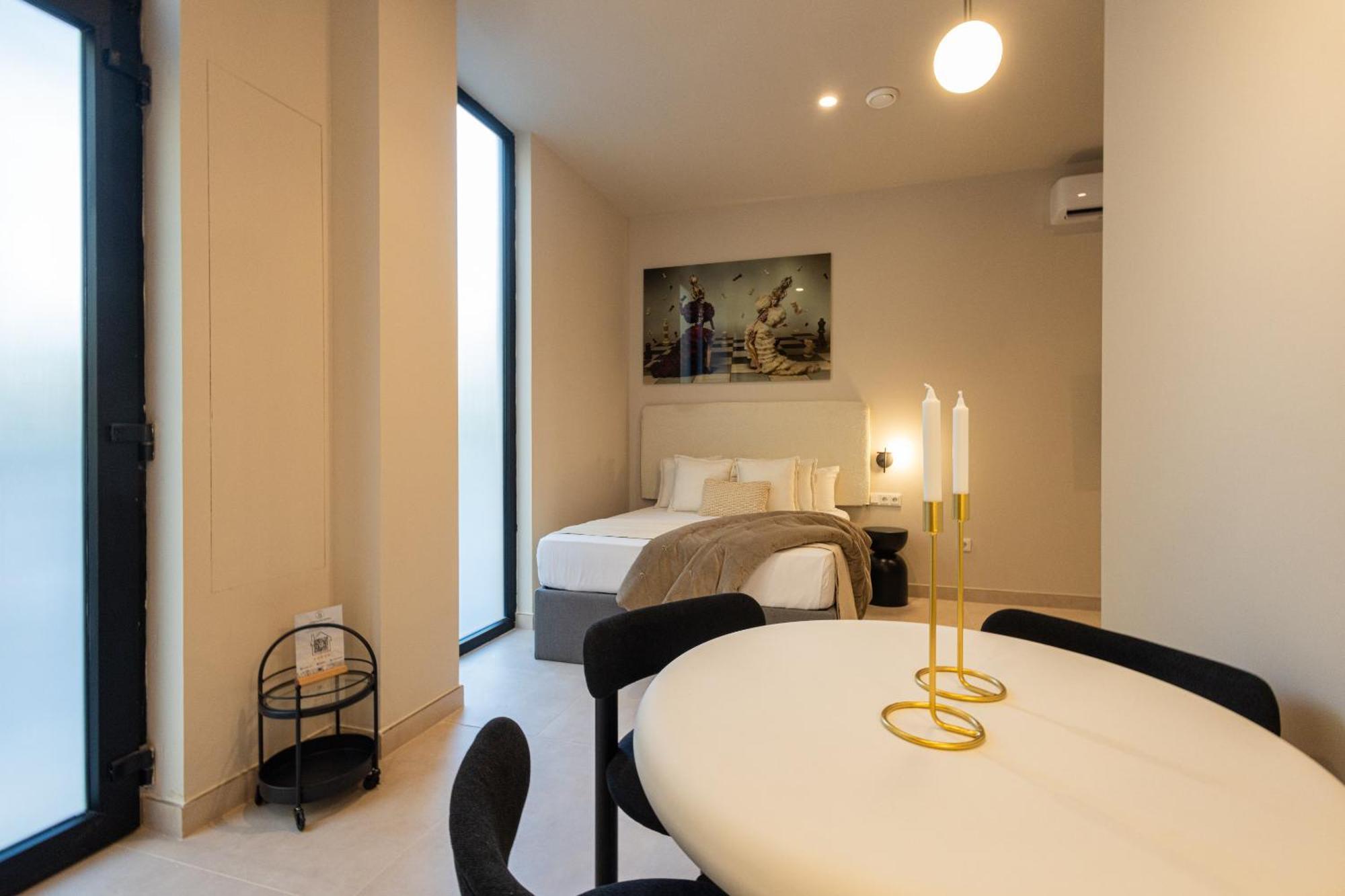 Florit Flats - The Benicalap Apartment Valencia