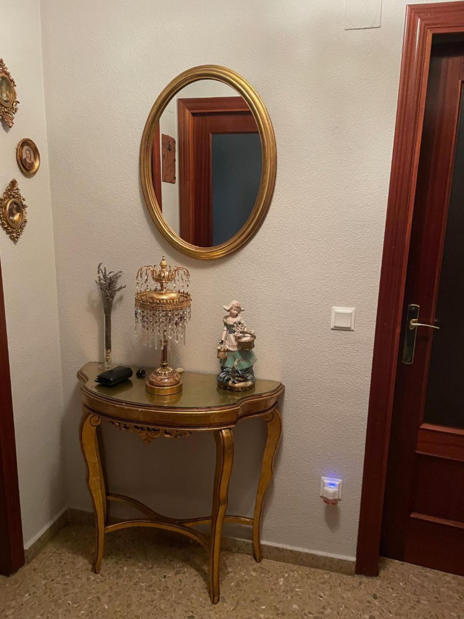 Apartment Chica En Vivienda Compartida Con Anfitrion Hombre