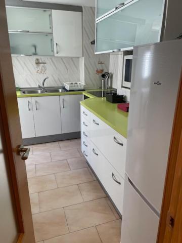 Matrimonio En Vivienda Compartir Recien Reformada Valência
