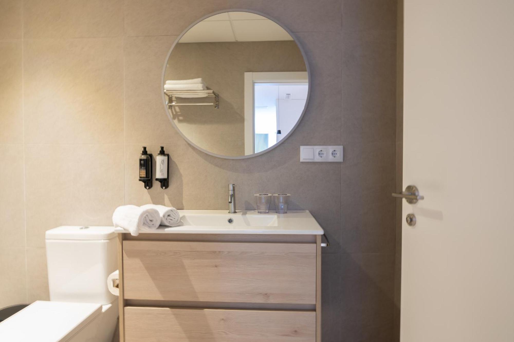 Aparthotel Dorm4you Arena Standar Junior