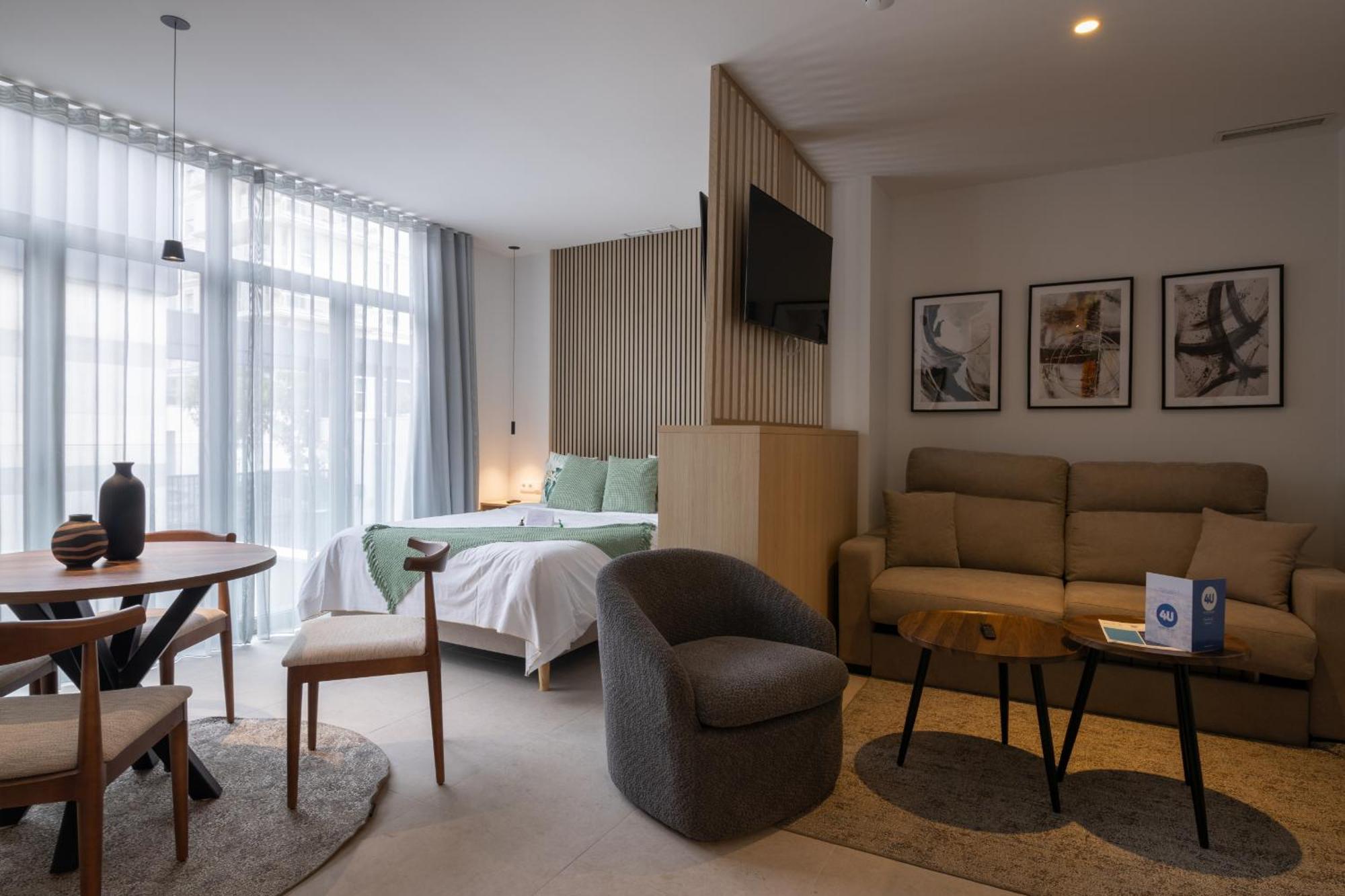 Dorm4you Arena Standar Junior Aparthotel