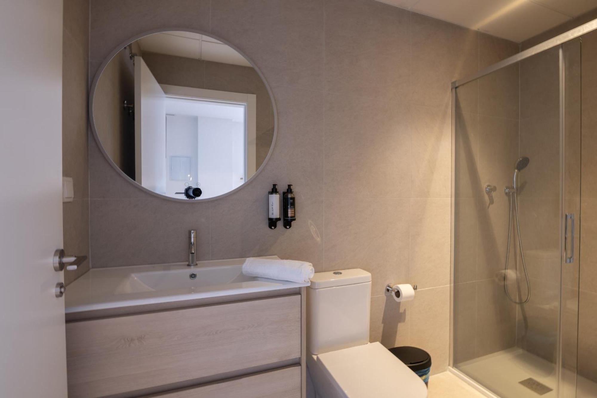 Dorm4you Arena Terraza 04 Aparthotel *