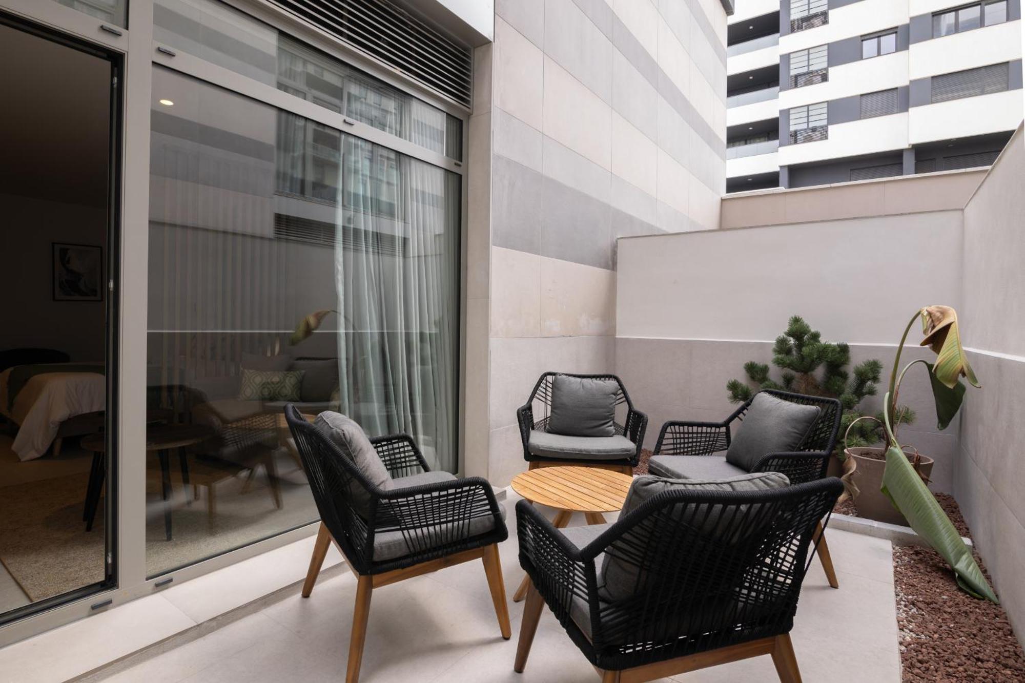 Dorm4you Arena Terraza 04 Aparthotel Valencia