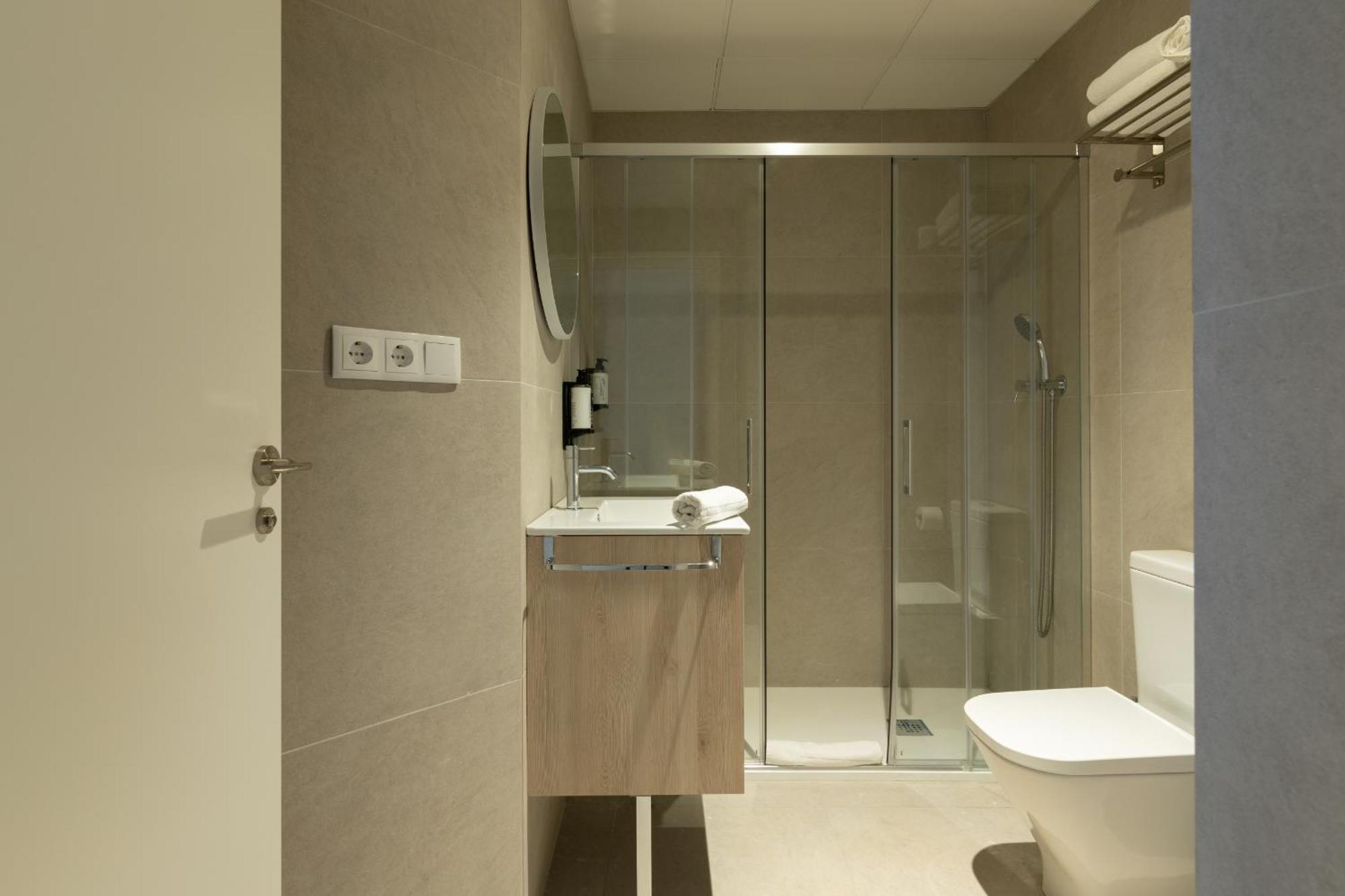 Aparthotel Arena Basic Valencia