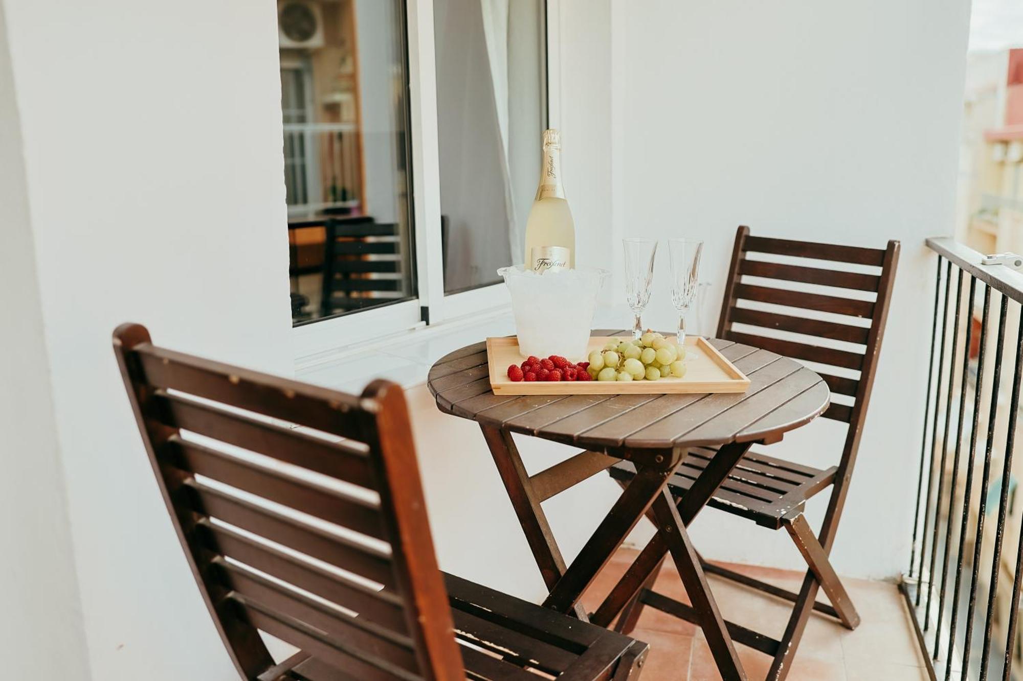 Cabanyal, 8 Min, Terrace, Smart Tv *