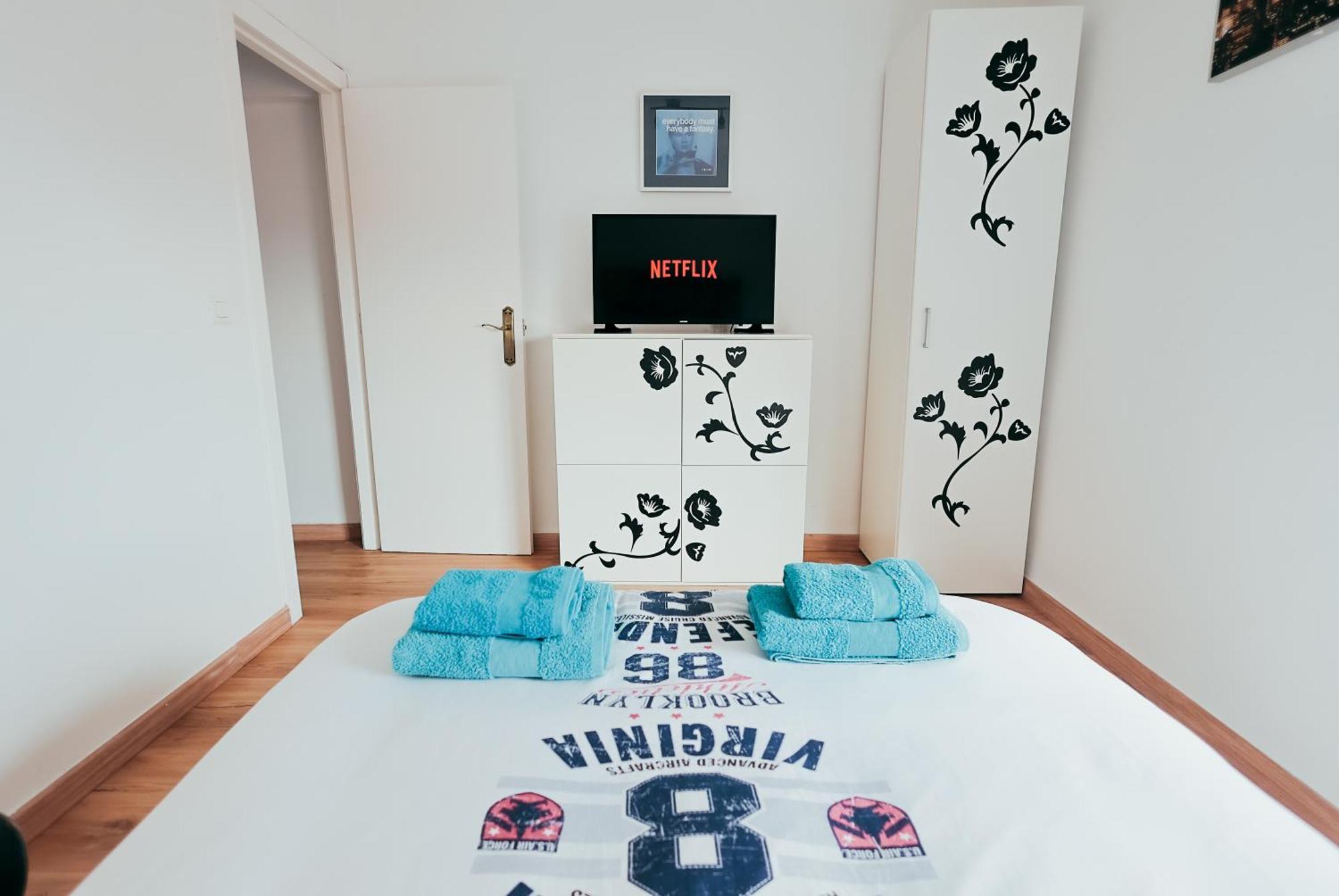 Apartment Cabanyal, 8 Min, Terrace, Smart Tv *