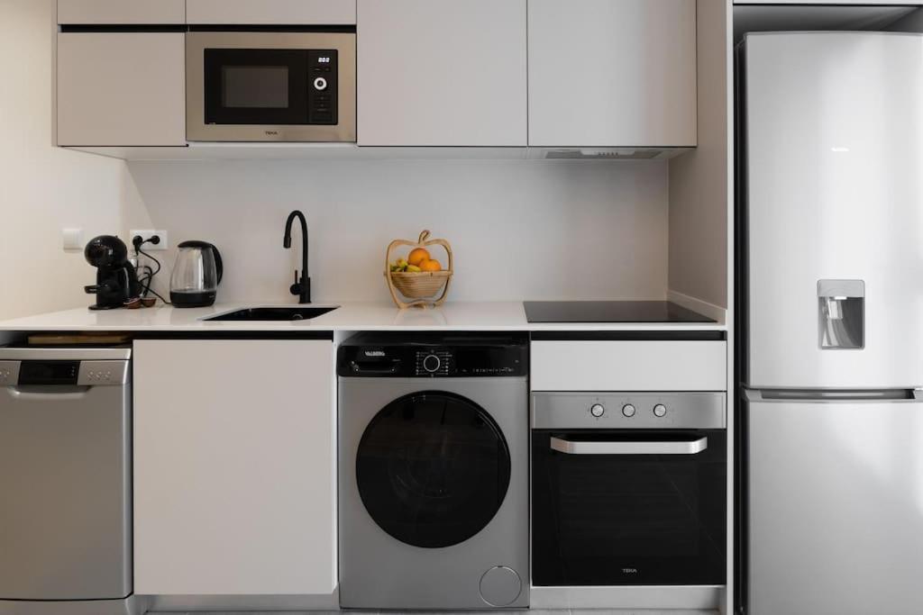 Apartment Rio Turia 4 *
