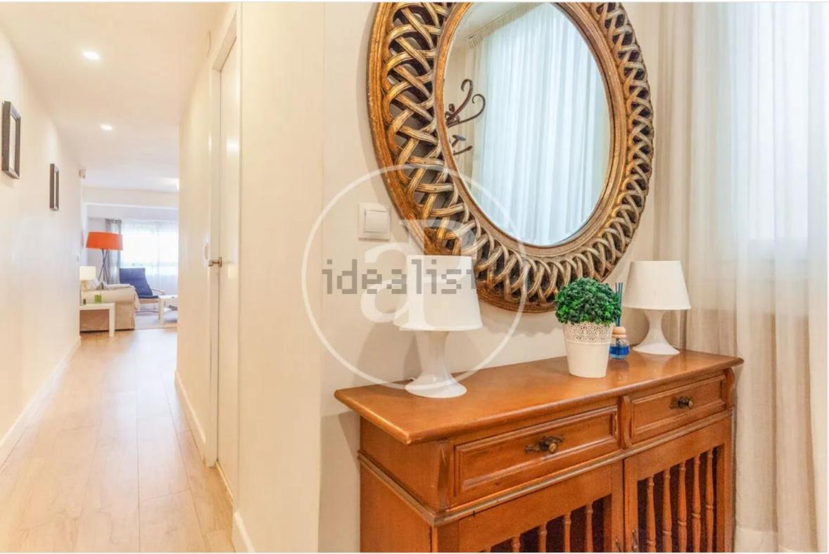 Centrico Familiar En Frente Estacion Ave Joaquin Sorolla Apartment Valencia