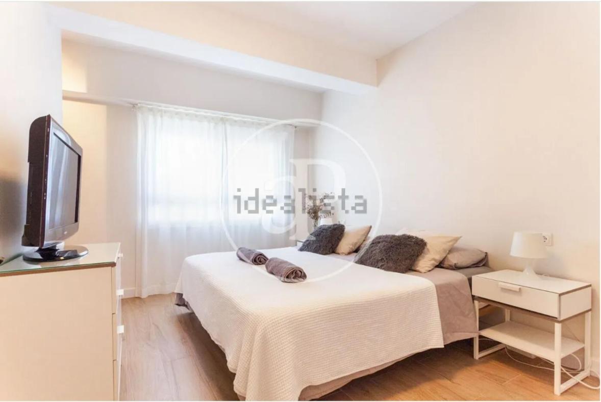 Centrico Familiar En Frente Estacion Ave Joaquin Sorolla Apartment