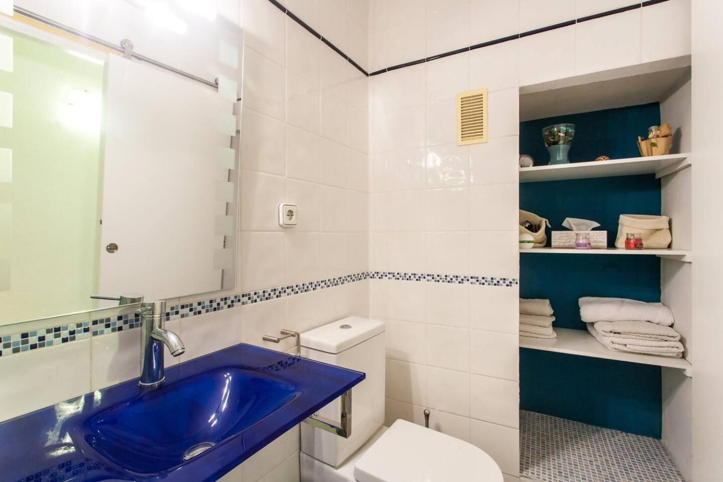 Comfy And Luminous With Balcony Apartment Valencia