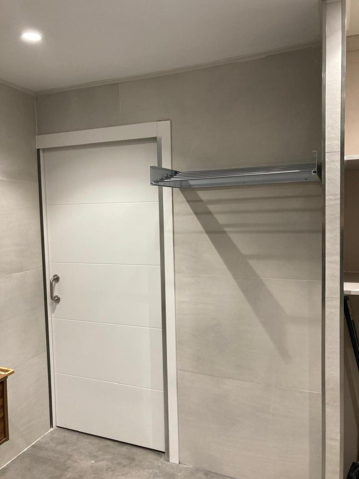 Amplio Estudio En Apartment *