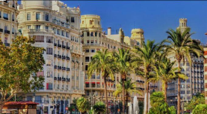 Amplio Estudio En Apartment Valencia