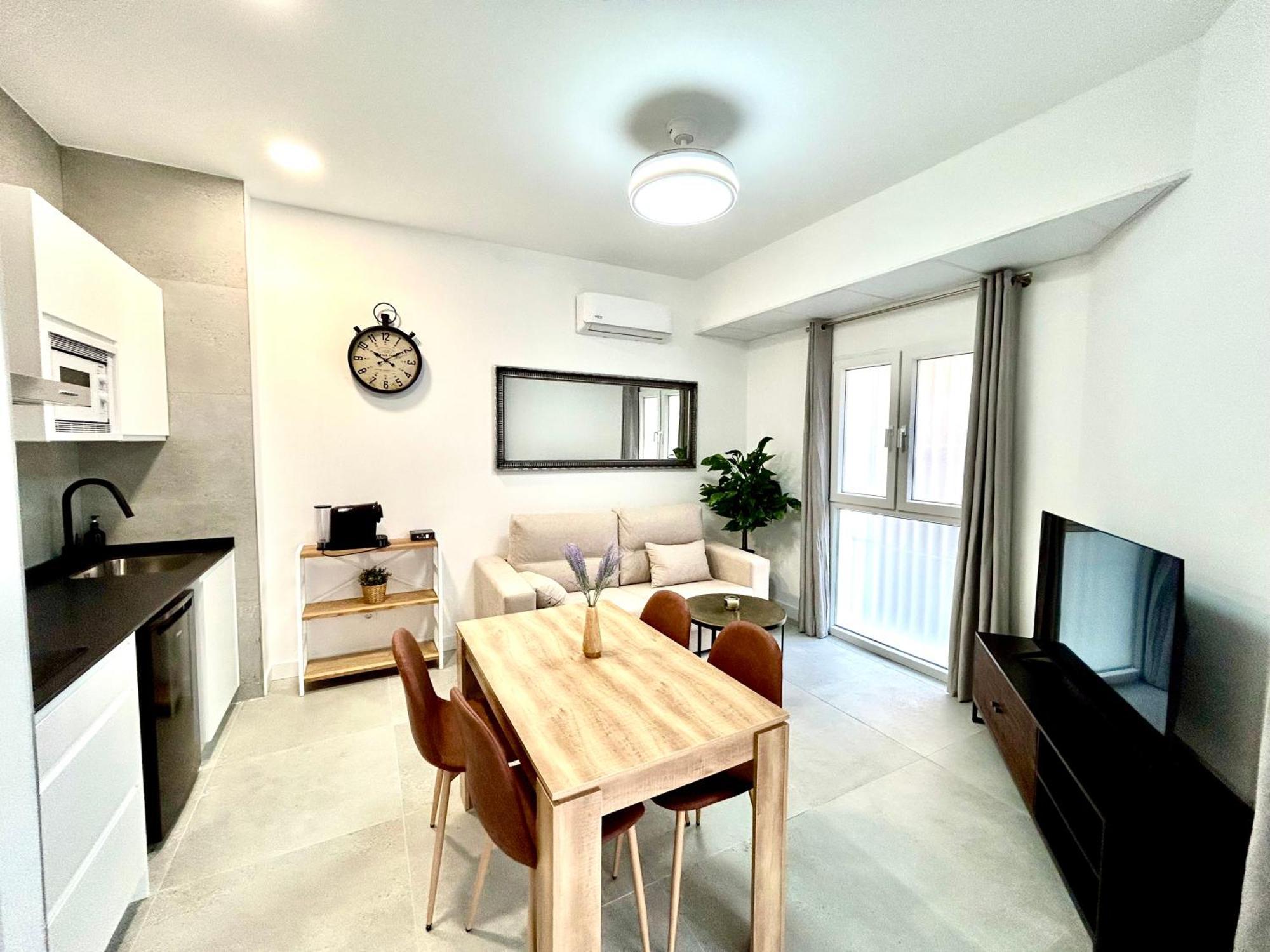 Apartment Strategic Stay-unlock Valencia's Best-kept Secret Valencia