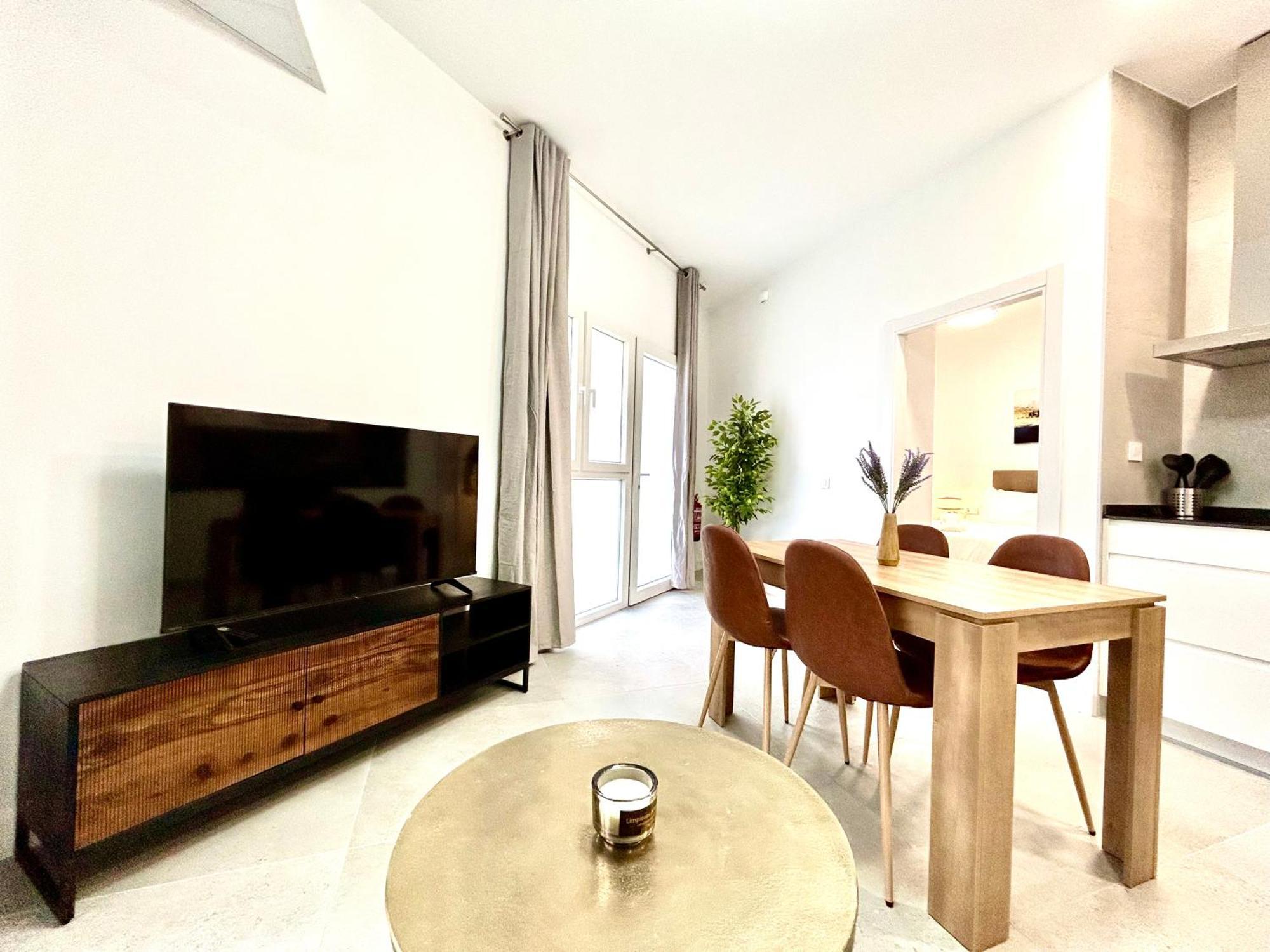 Strategic Stay-unlock Valencia's Best-kept Secret Apartment *