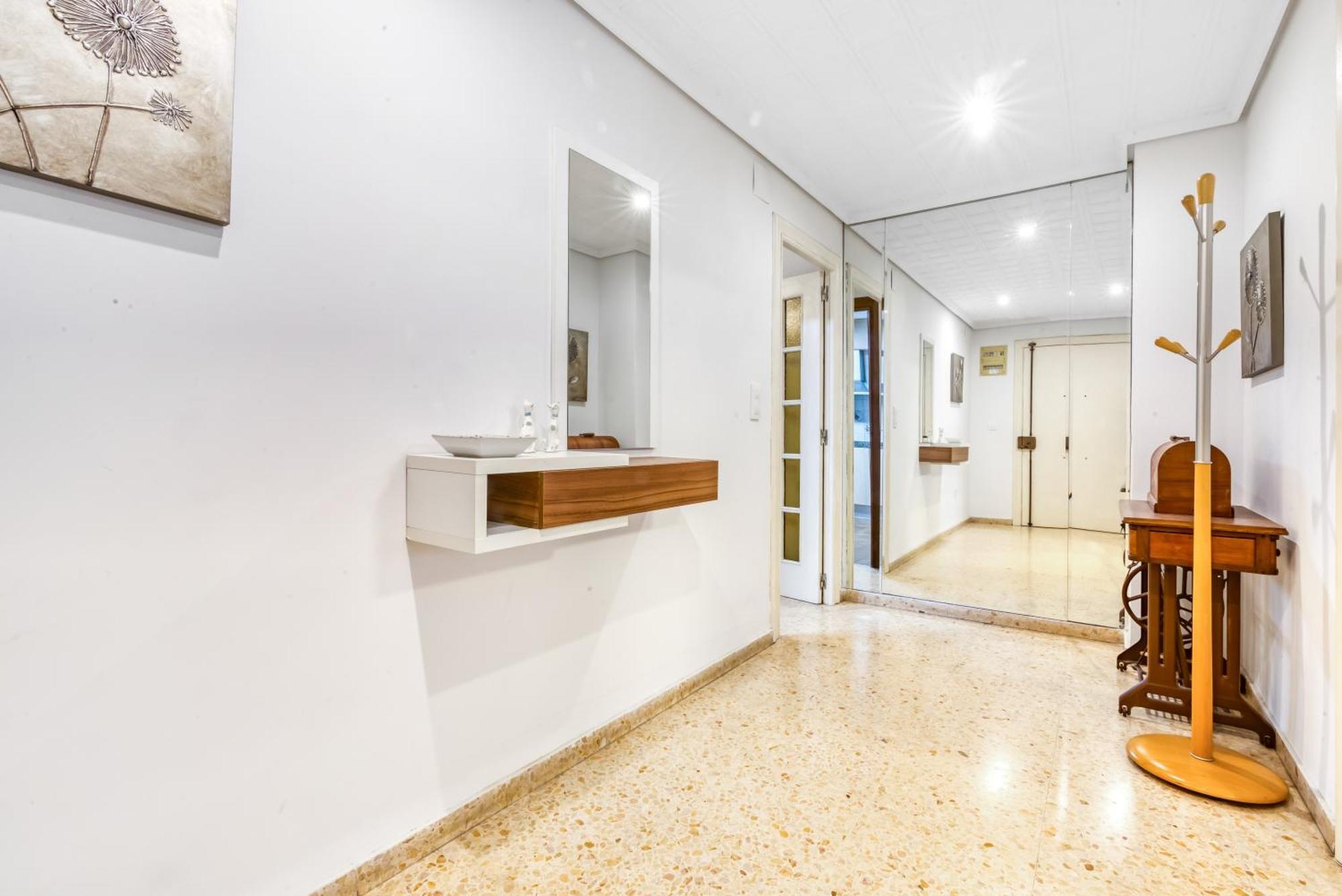 Centrally Located Temporary, Very Spacious Pataconabluerentals Apartment *