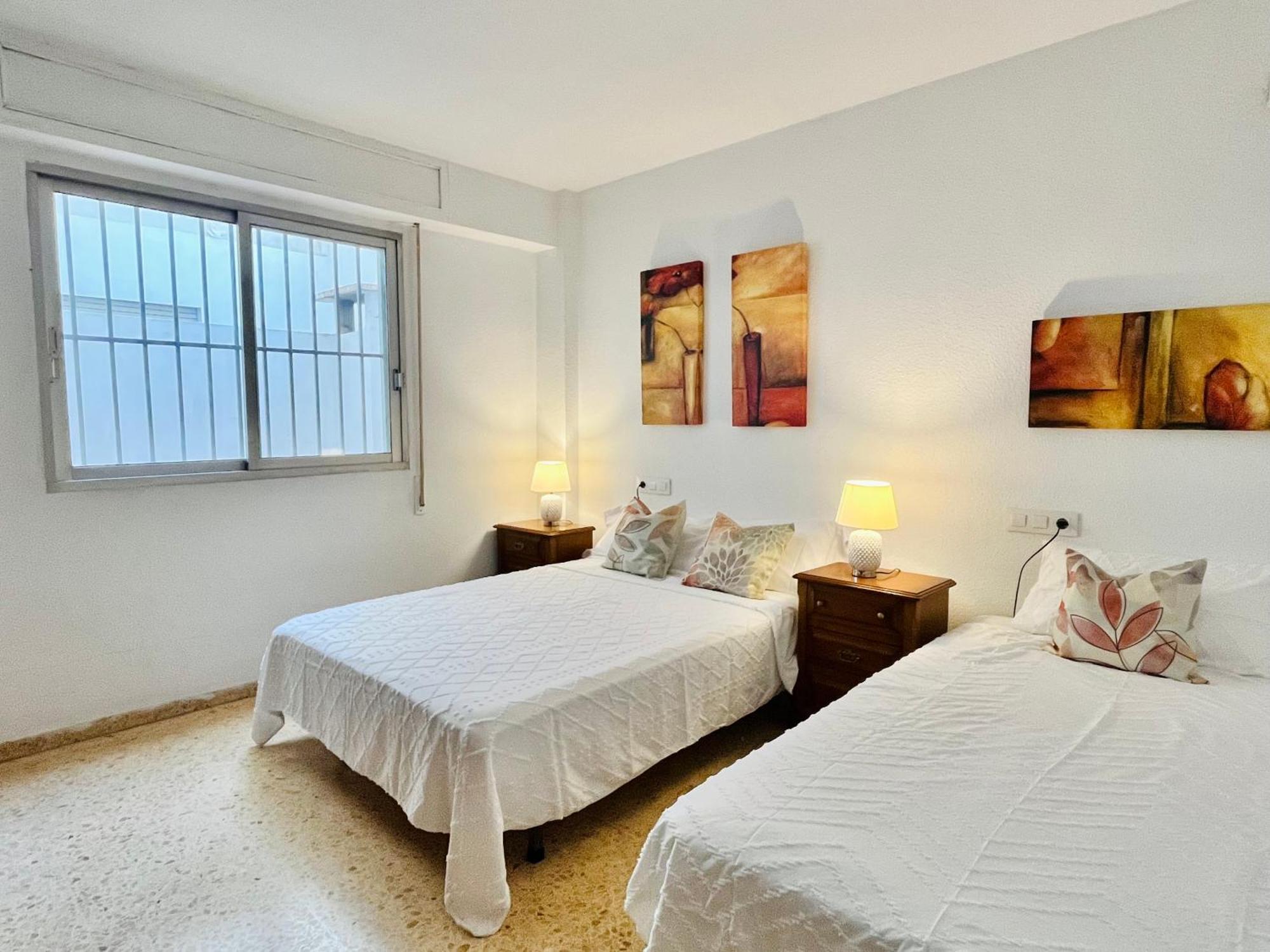 Centrally Located Temporary, Very Spacious Pataconabluerentals Apartment *