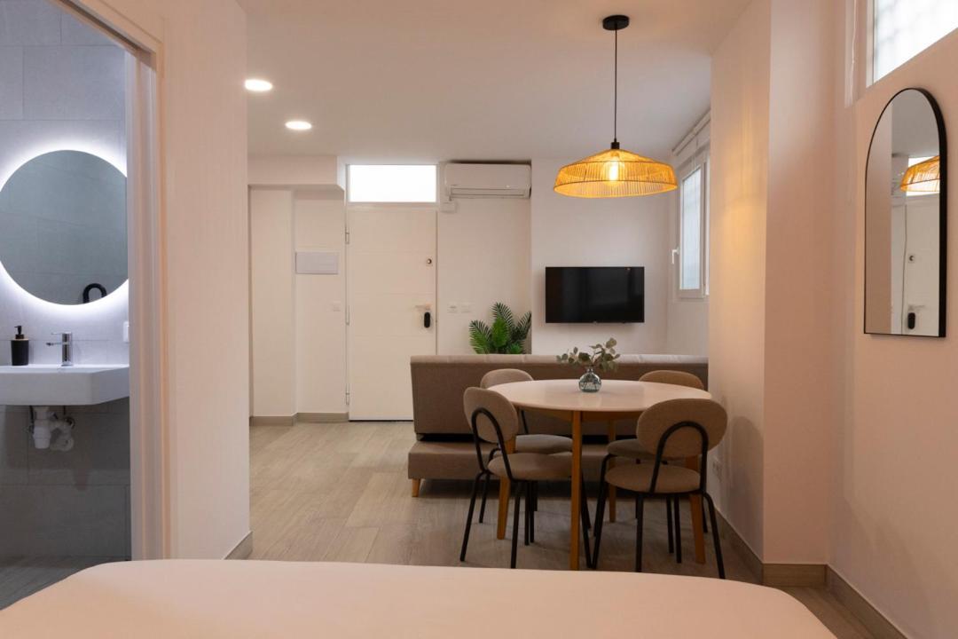 Royal Flats Apartment *