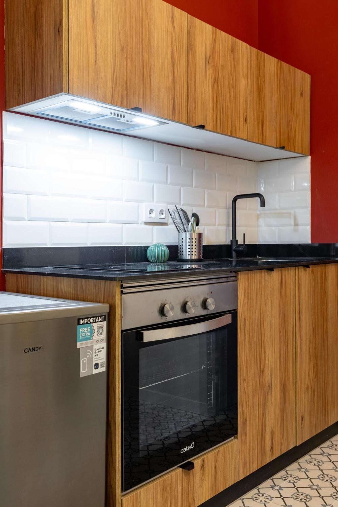 The Little Village Apartment *