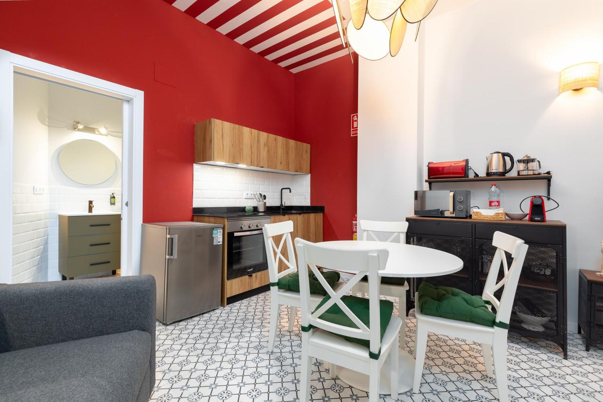The Little Village Apartment