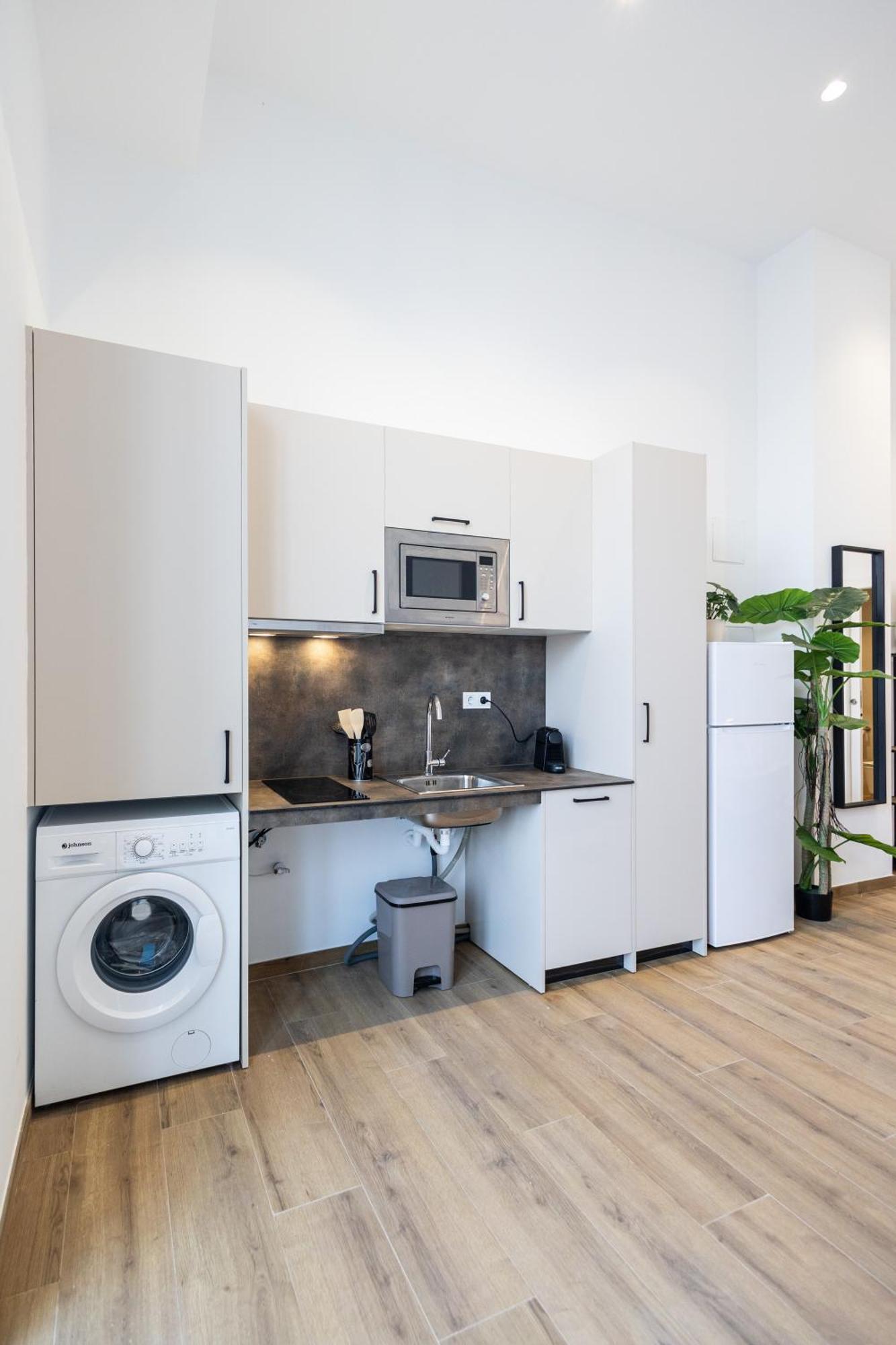 Les Arts Plaza By Concept Flats Apartment