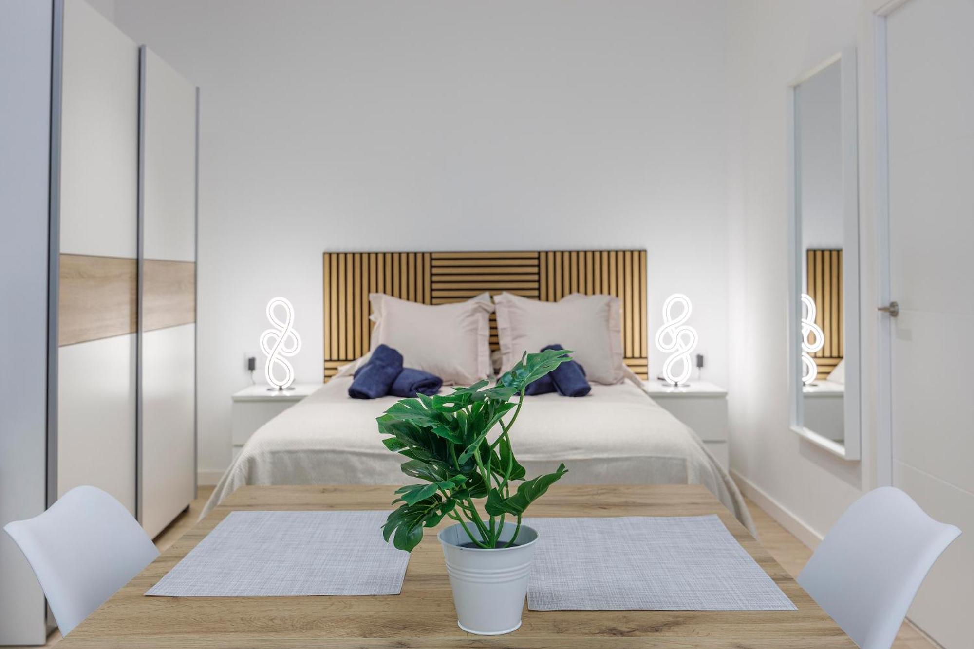 Grupo Torres De Quart Apartment