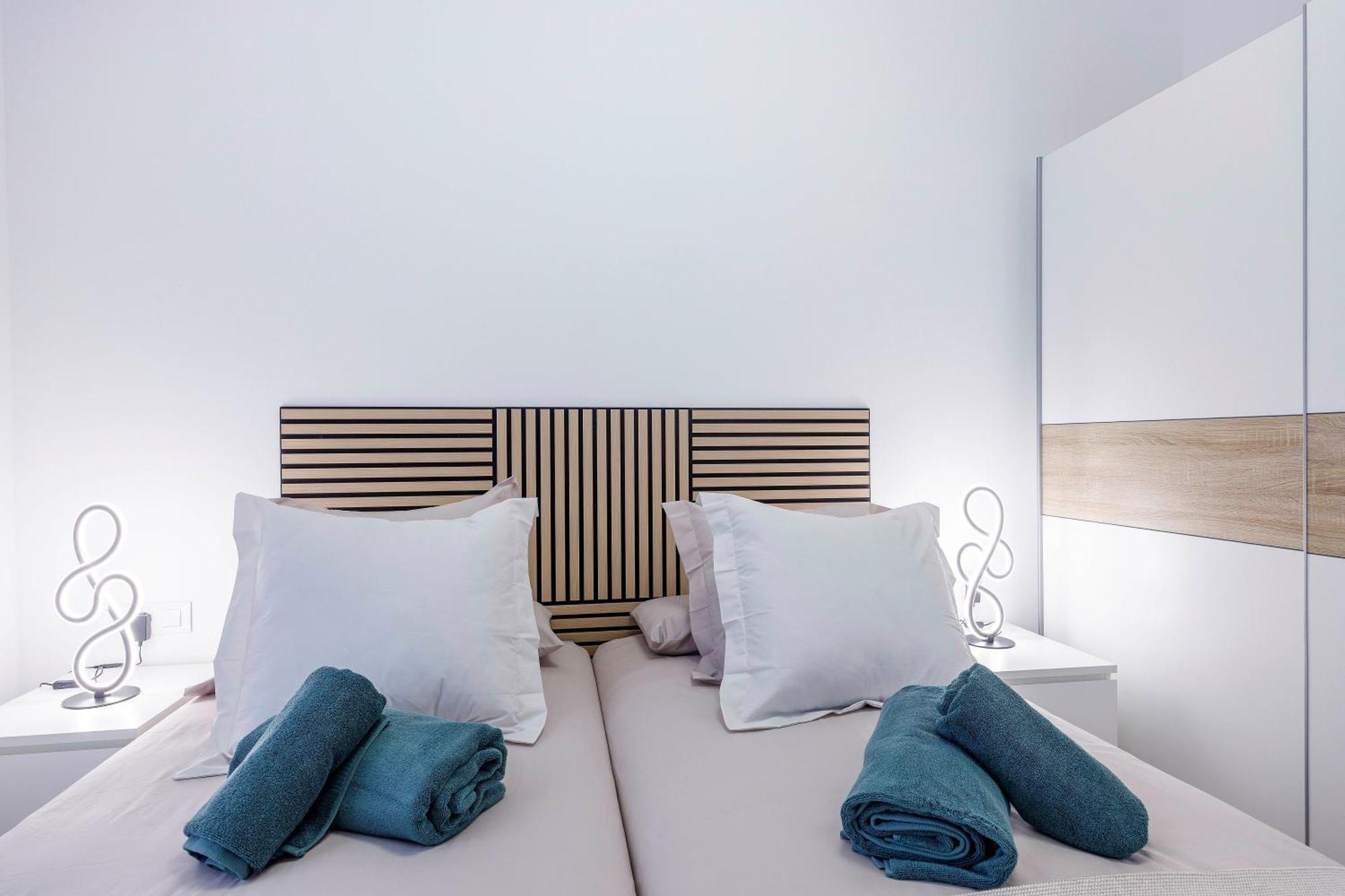 Grupo Torres De Quart Apartment