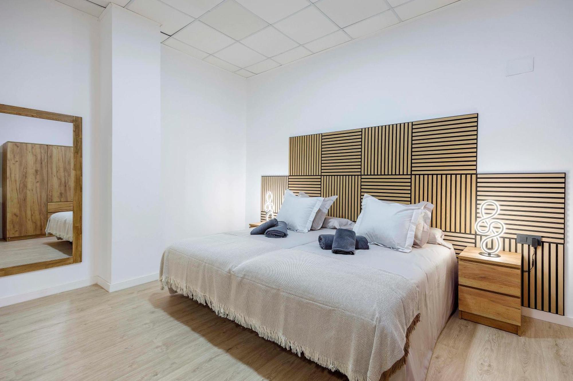 Grupo Torres De Quart Apartment *