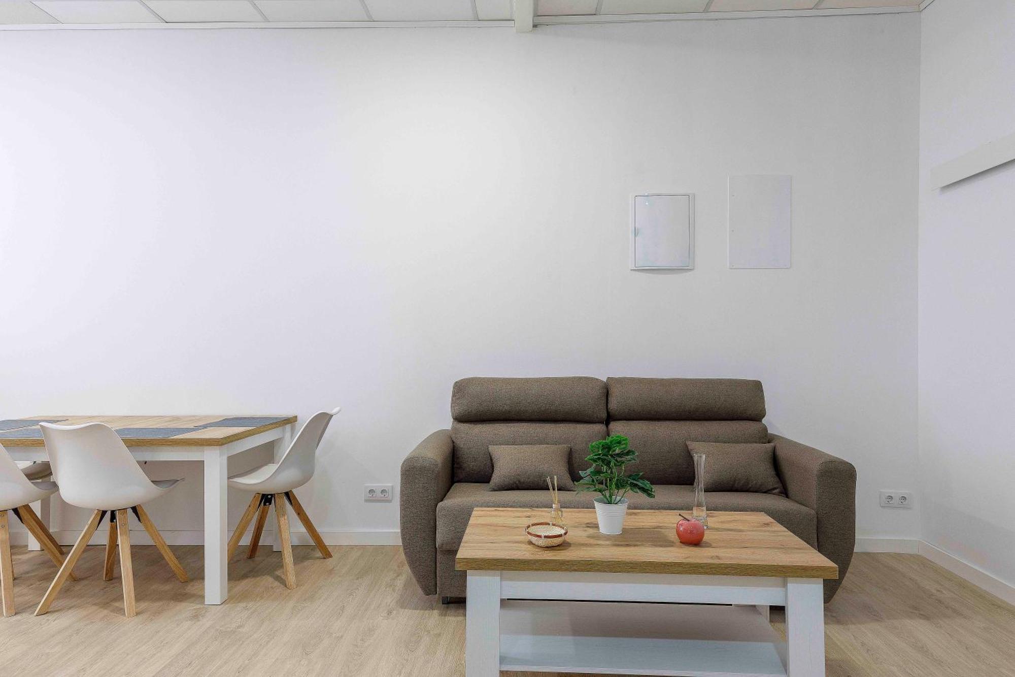Grupo Torres De Quart Apartment