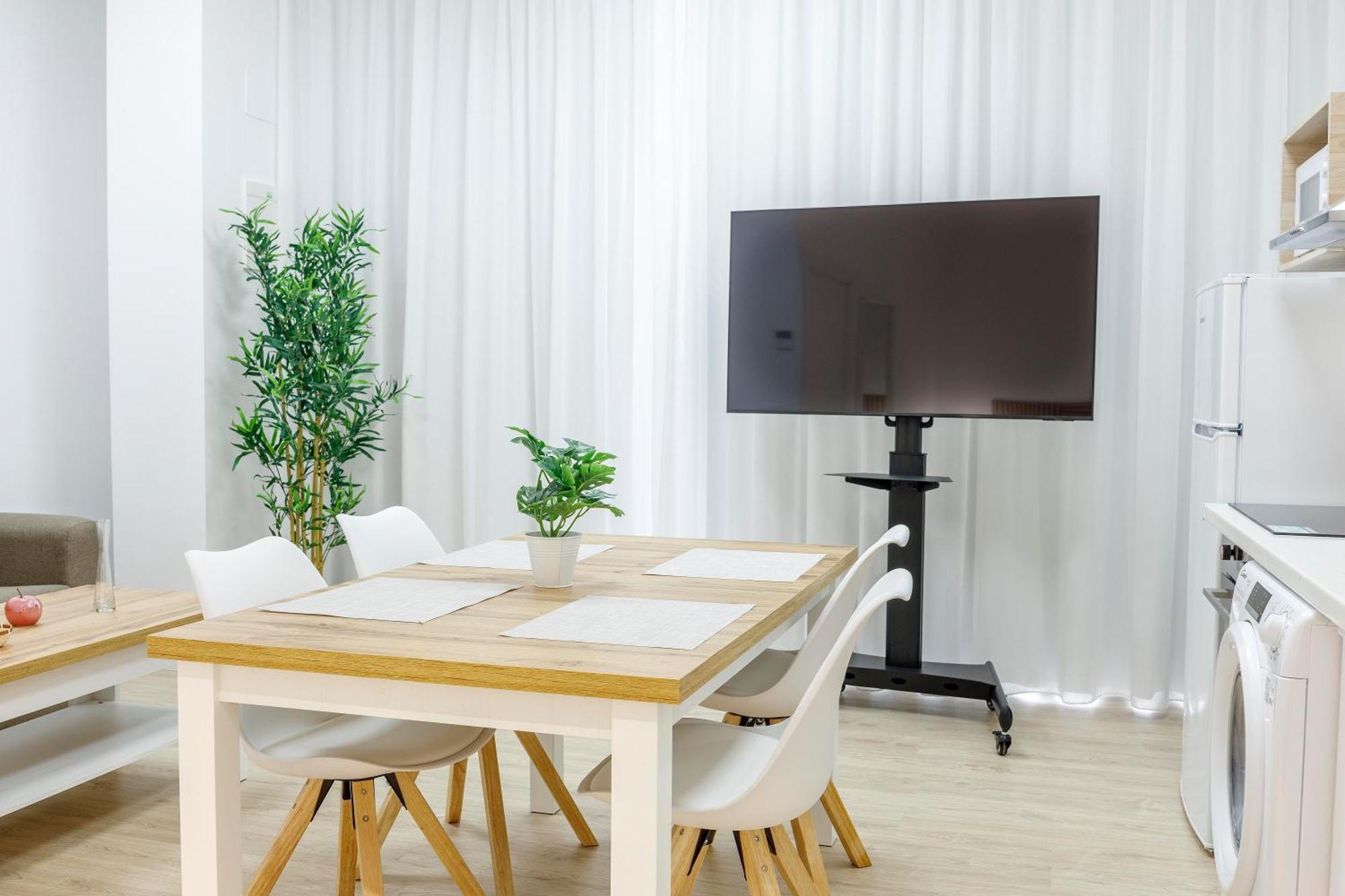 Grupo Torres De Quart Apartment