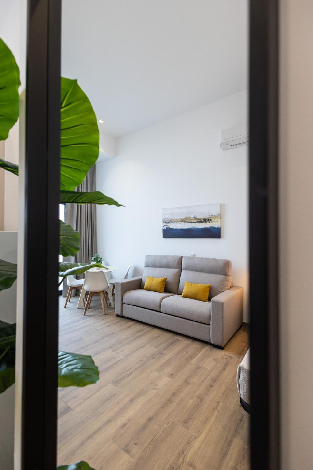 Les Arts Plaza By Concept Flats Apartment *