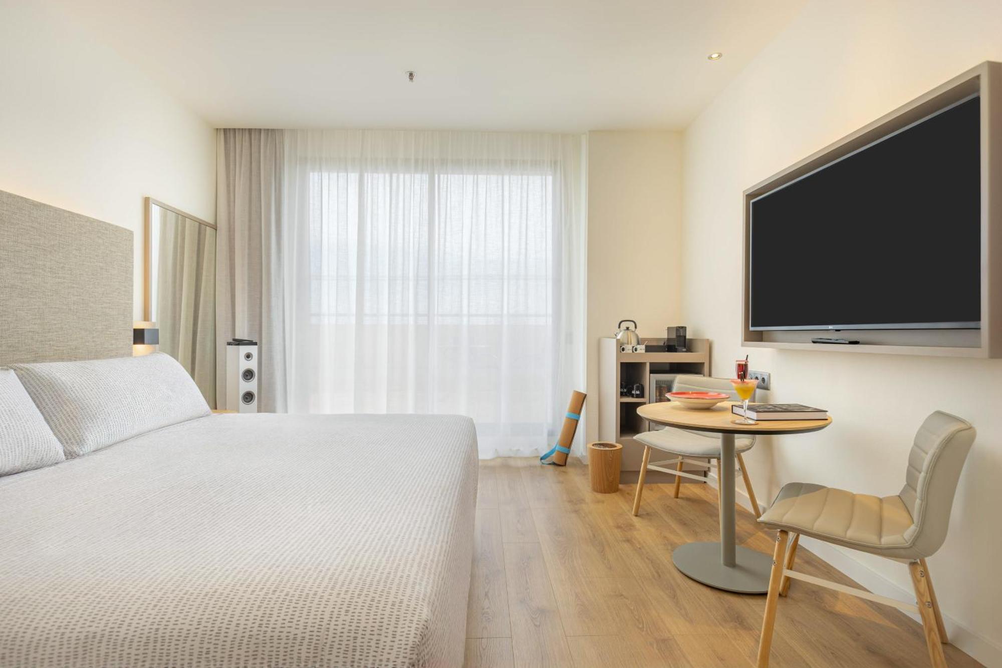 Innside By Melia Oceanic Valencia