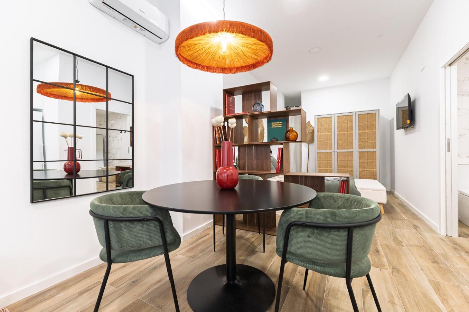 Moderno Loft Reformado, Smart Tv, Ac, Beach, 3pax Valencia