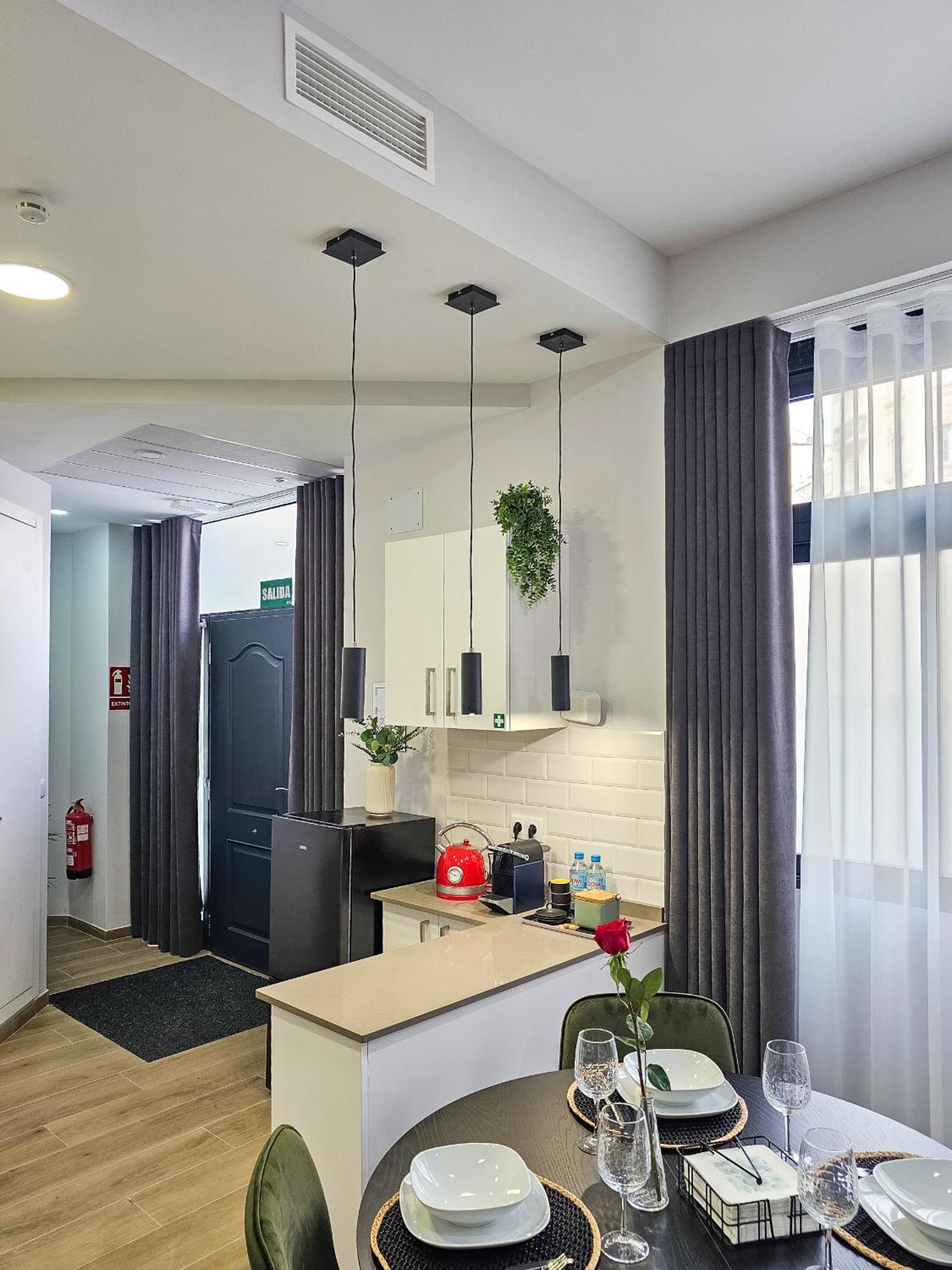 New Ruzafa - Art Nouveau Apartment