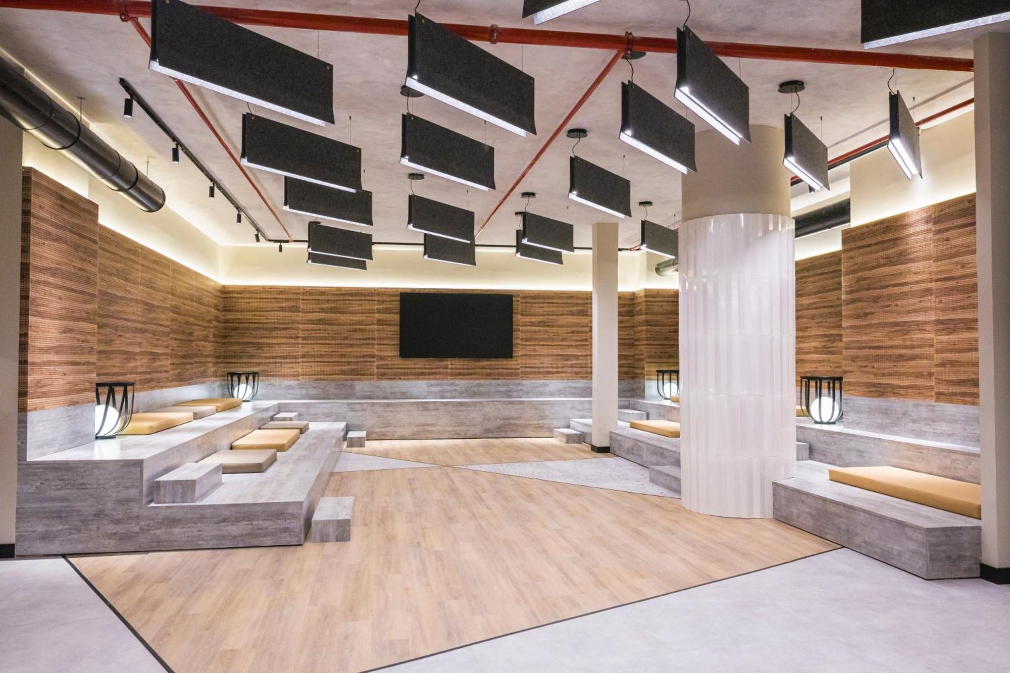 Hotel Novotel Lavant 4*
