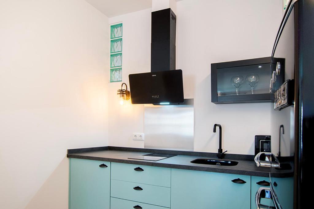 Office Reina 7