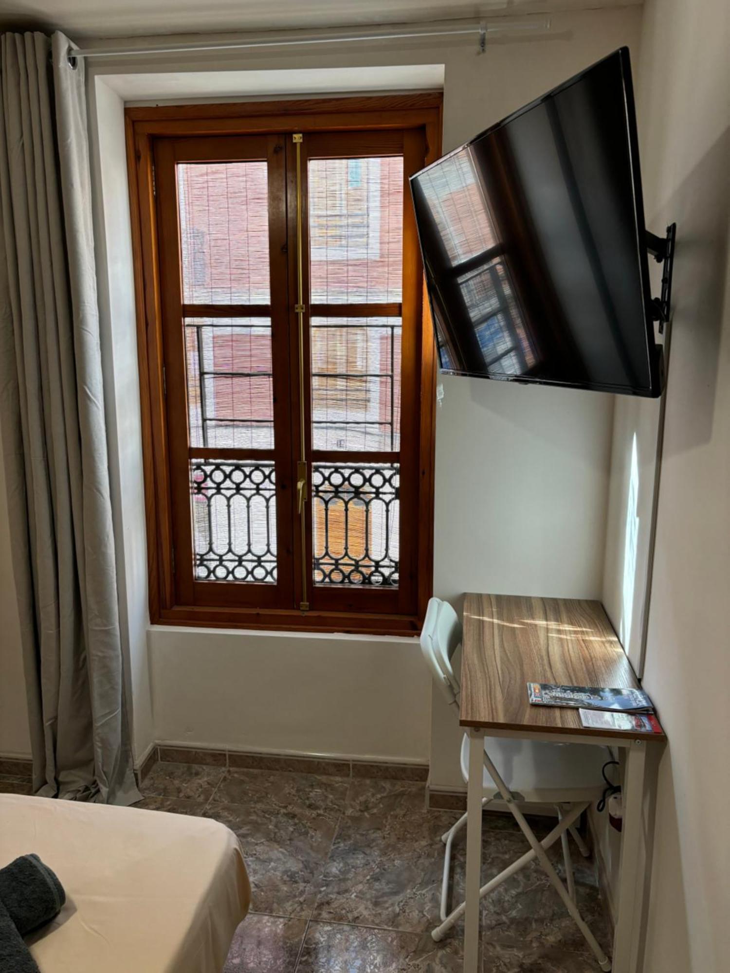 Magnifica Con Bano Privado Valencia