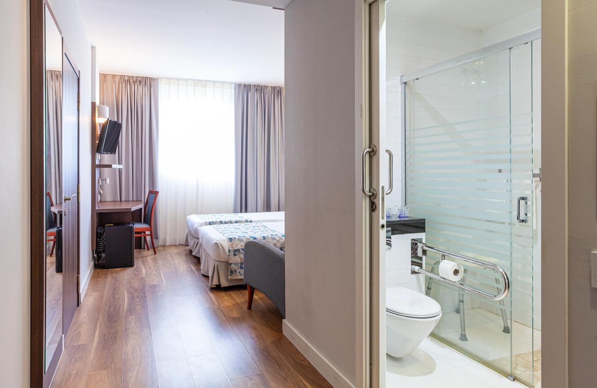 Olympia Universidades Hotel 3*