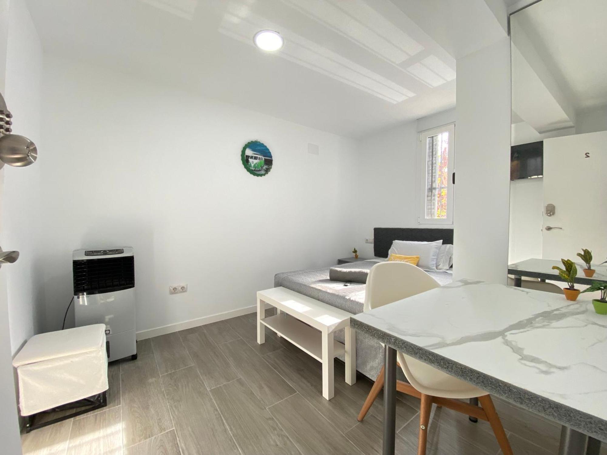 Gypsy Budget Shared Flat Valencia