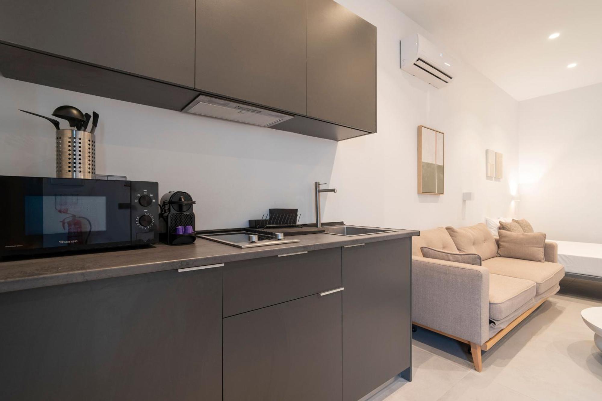 Vlc Host - Bellvis Apartment *