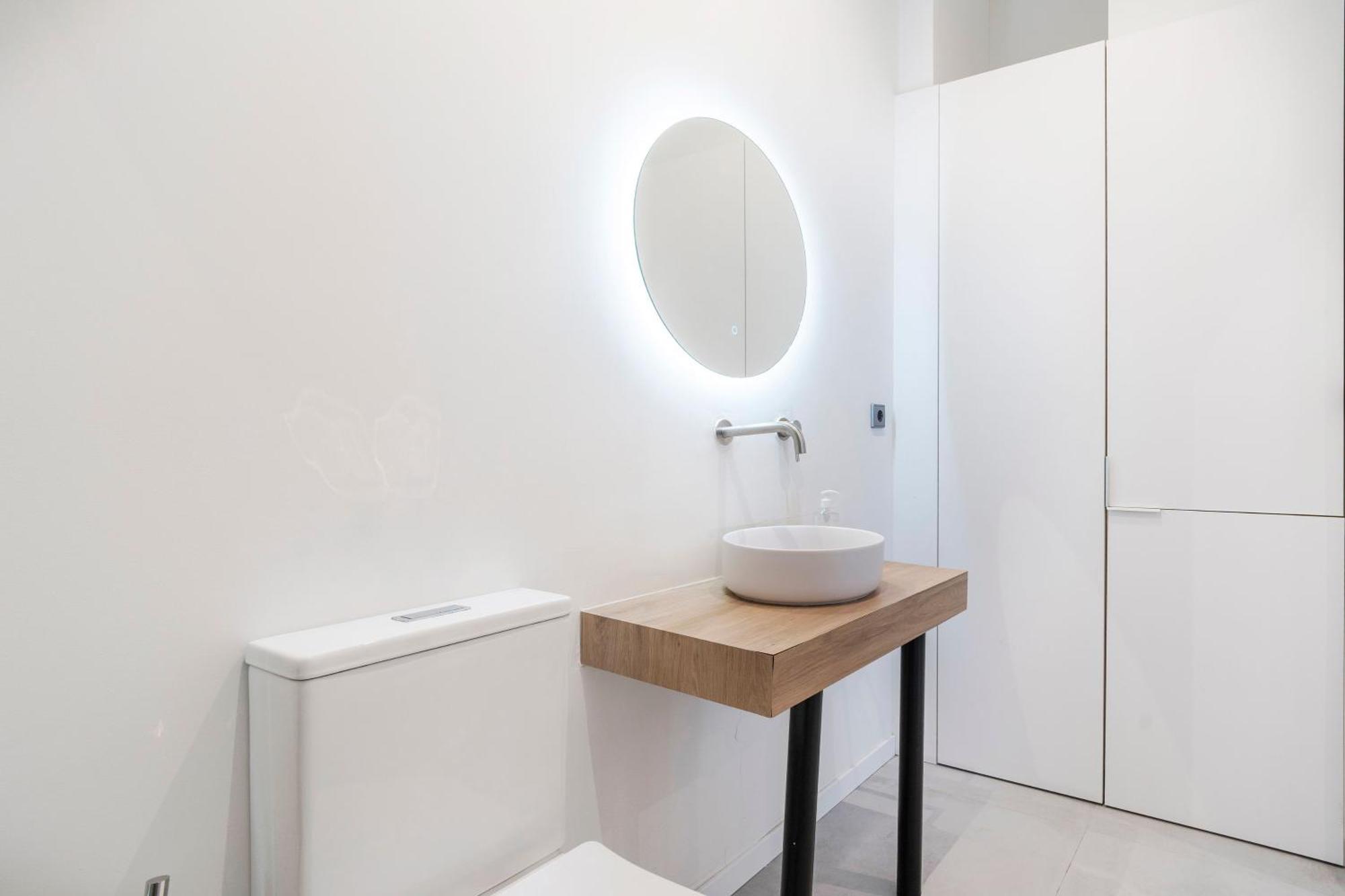 Vlc Host - Bellvis Apartment *