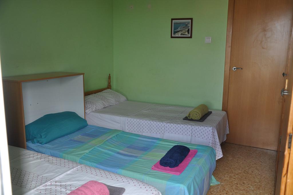 Apartamento Angel Villena 10 *