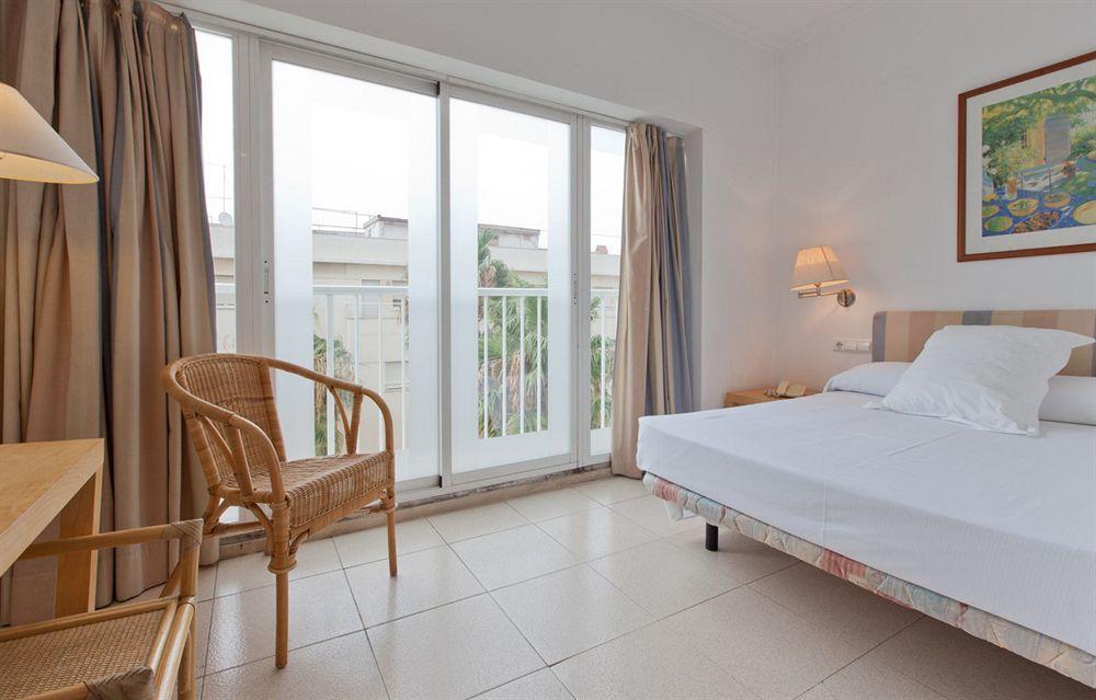 Miramar Hotel 2*