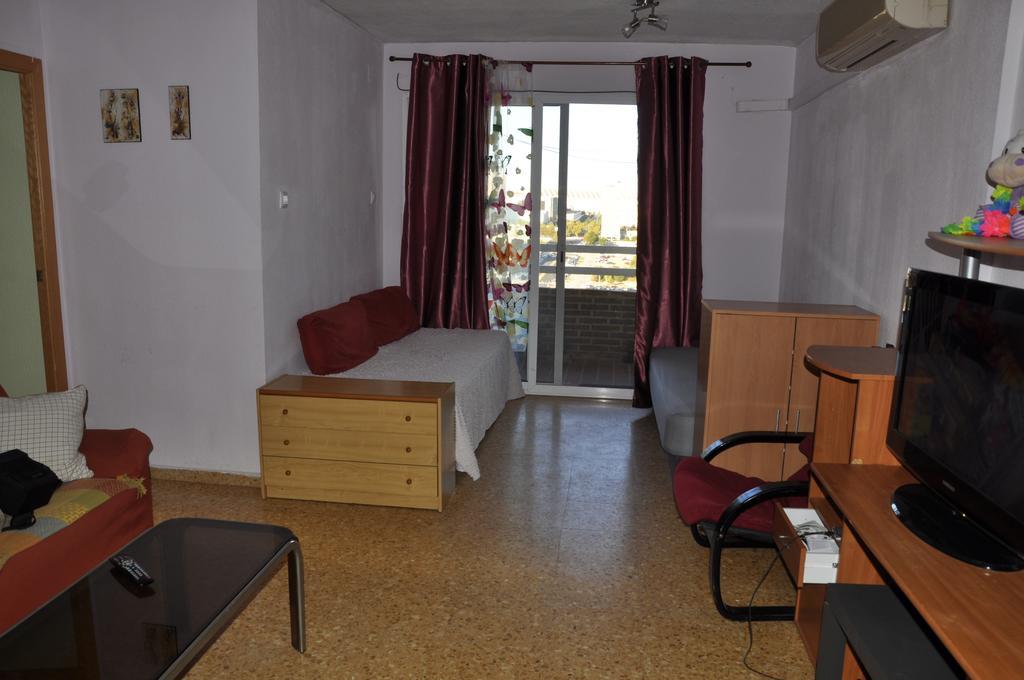 Apartamento Angel Villena 10 *