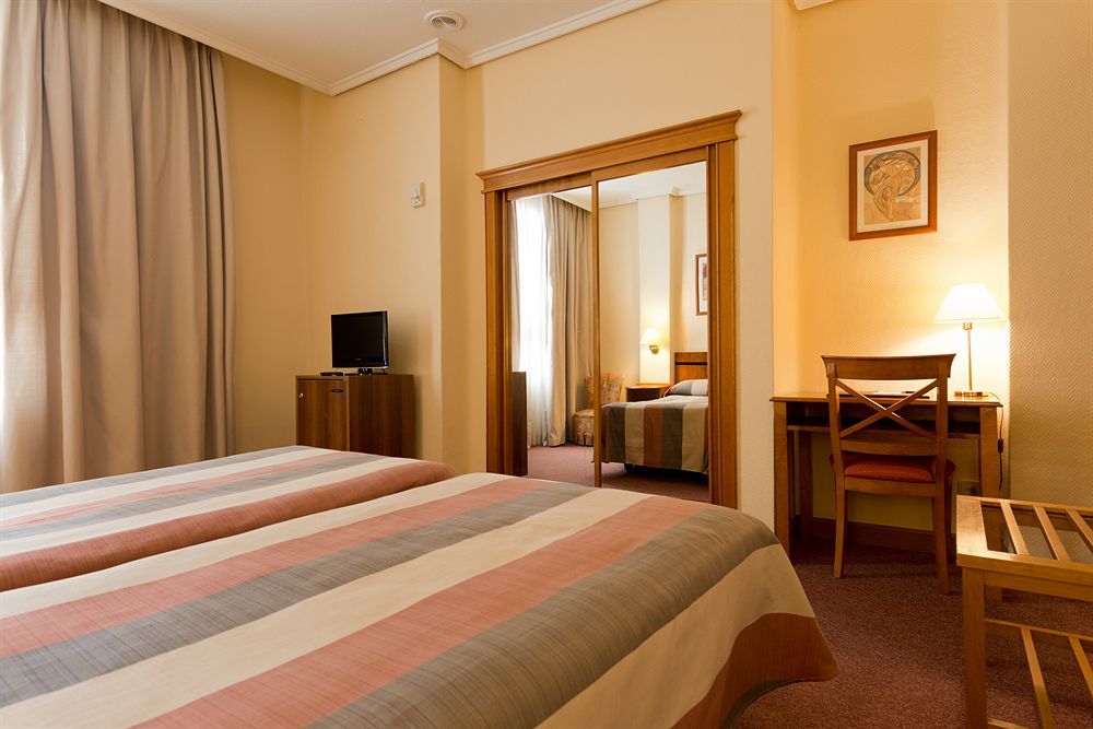 Hotel Mediterraneo 3*