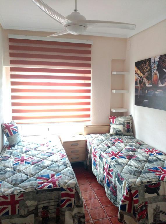 Malvarosa Family Apartment Valencia
