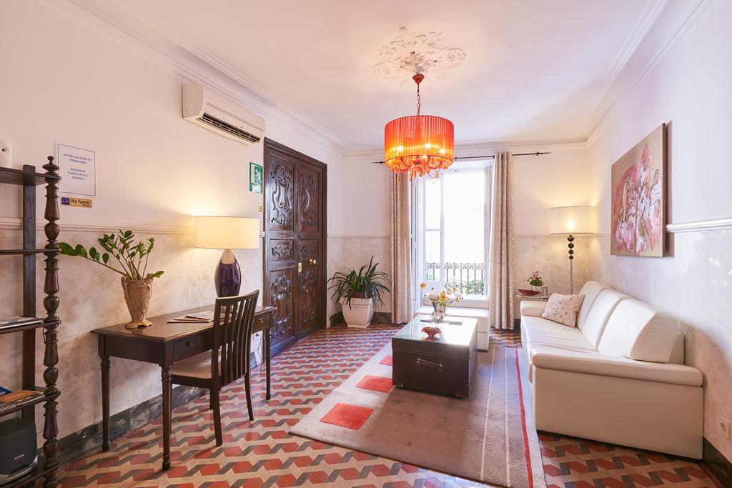 Bed & Breakfast Almirante Valencia