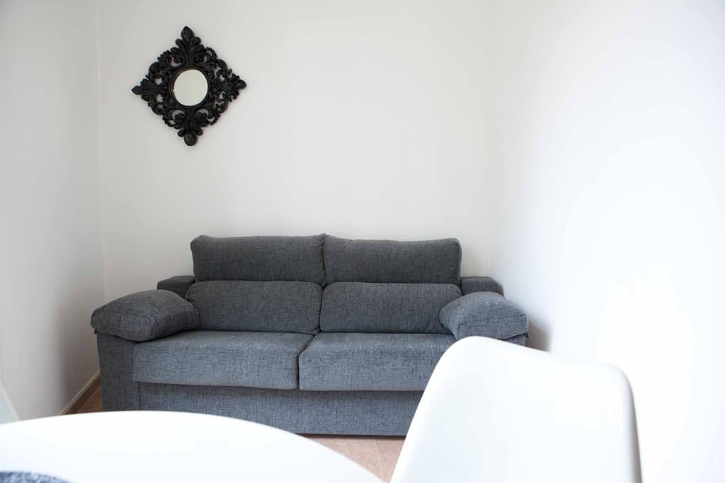 Apartment Happy - Lope De Vega *