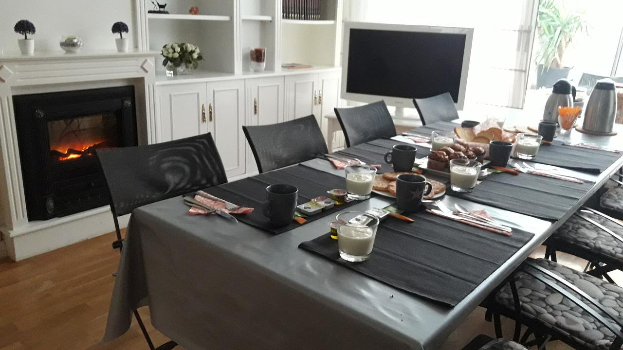 Acomodação com café da manhã  Angel Guimera & Breakfast Valência