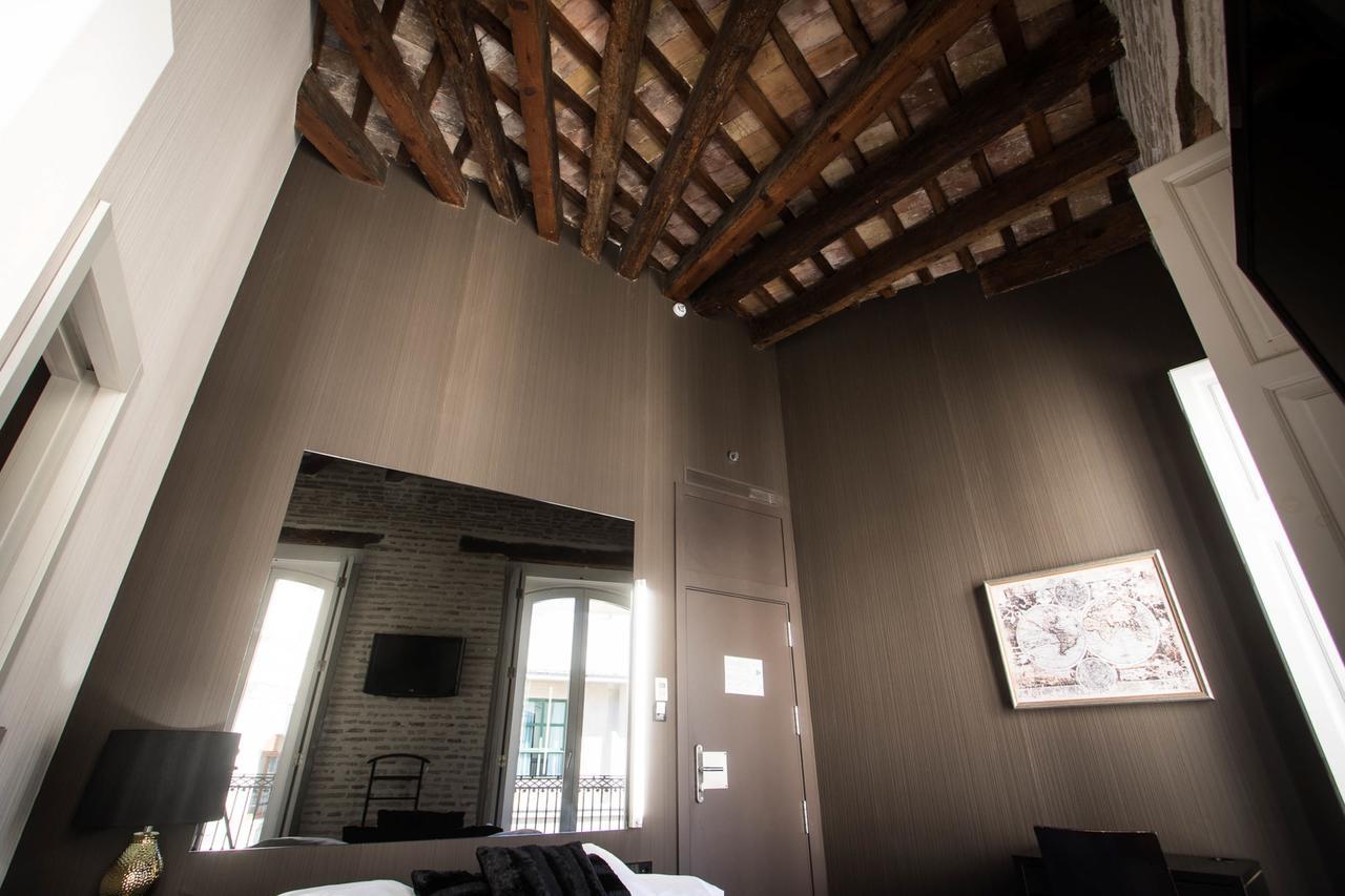 Cosy Embajador Guest house
